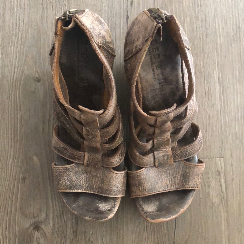 Bed Stu Olinda Wedges